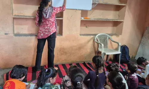 निःशुल्क रोगी परिवहन वाहन व कोचिंग सेंटर का शुभारंभ