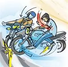 दो बाइक भिड़ी, एक युवक की मौत, एक अन्य चोटिल