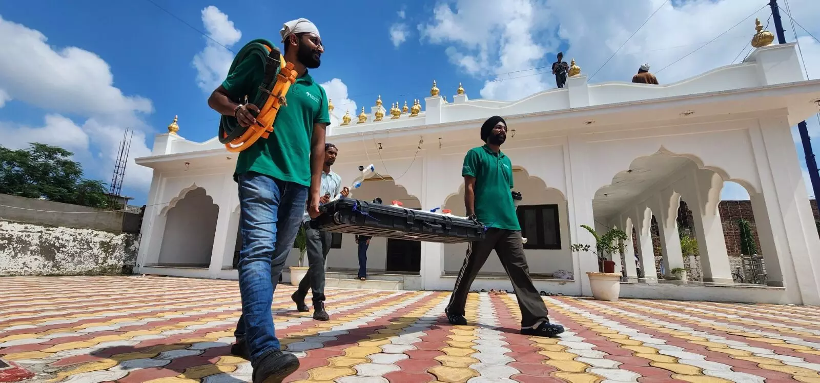 इस कठिन समय में हम पंजाब के साथ खड़े हैं – अंबानी