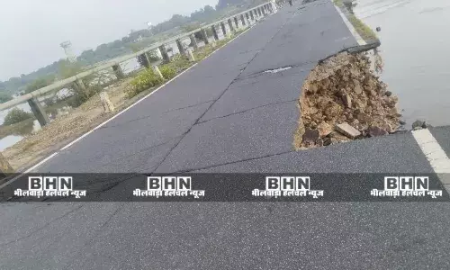 सार्वजनिक निर्माण विभाग के अधिकारियों ने किया आकोला पुलिया का निरीक्षण सार्वजनिक निर्माण विभाग के अधिकारियों ने किया आकोला पुलिया का निरीक्षण