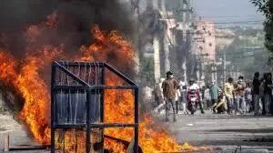 नेपाल में Gen-Z आंदोलन के बीच बड़ी जेल ब्रेक घटना, सेना की गोलीबारी में दर्जनभर कैदी घायल