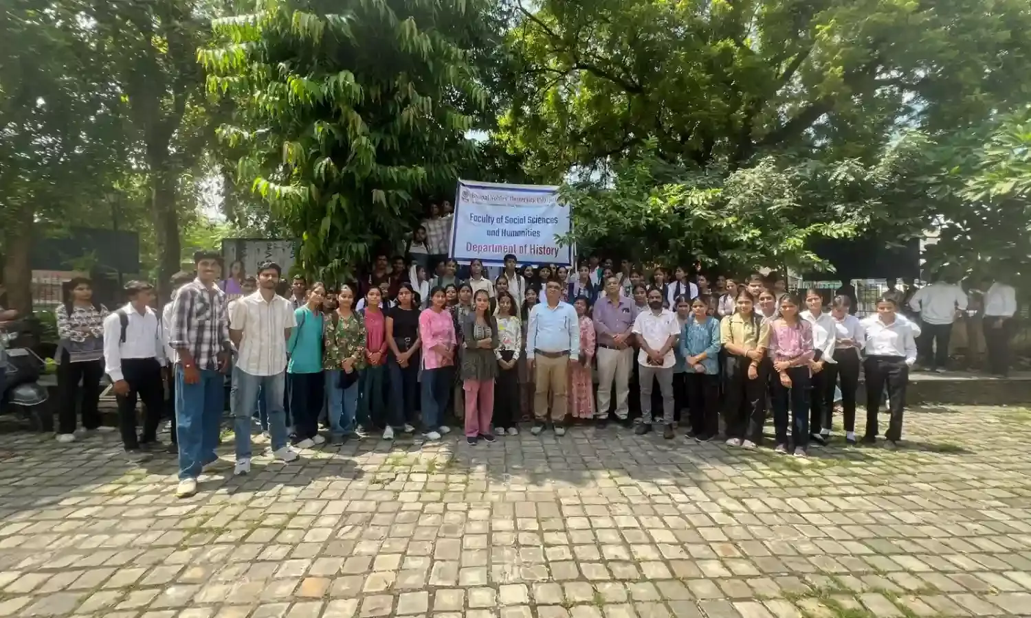 भारतीय संस्कृति के स्रोत संग्रहालय: डॉ  राठौड़