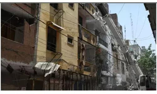 लव जिहाद और दुष्कर्म के आरोपियों के मकान होंगे जमींदोज, आजकल में चलेगा बुलडोजर लव जिहाद और दुष्कर्म के आरोपियों के मकान होंगे जमींदोज, आजकल में चलेगा बुलडोजर