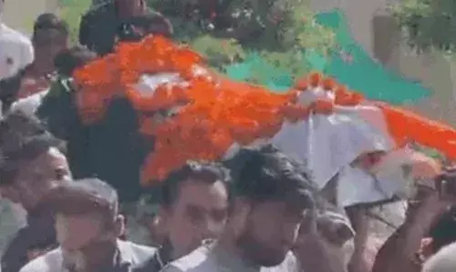 अजमेर के वायुसेना जवान पुलकित नाथ  की गोली लगने से मौत,अंतिम संस्कार,ग्रामीण उमडे