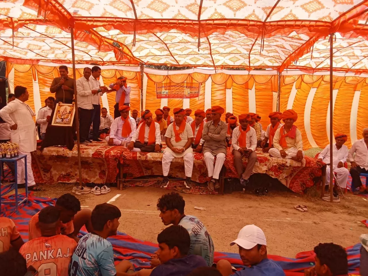 टहुका में 3 दिवसीय ब्लॉक स्तरीय कबड्डी प्रतियोगिता का समापन टहुका में 3 दिवसीय ब्लॉक स्तरीय कबड्डी प्रतियोगिता का समापन