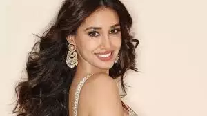 ये तो ट्रेलर है..., दिशा पाटनी के बरेली घर के बाहर फायरिंग: गोल्डी बरार गिरोह ने ली जिम्मेदारी, धार्मिक अपमान का आरोप