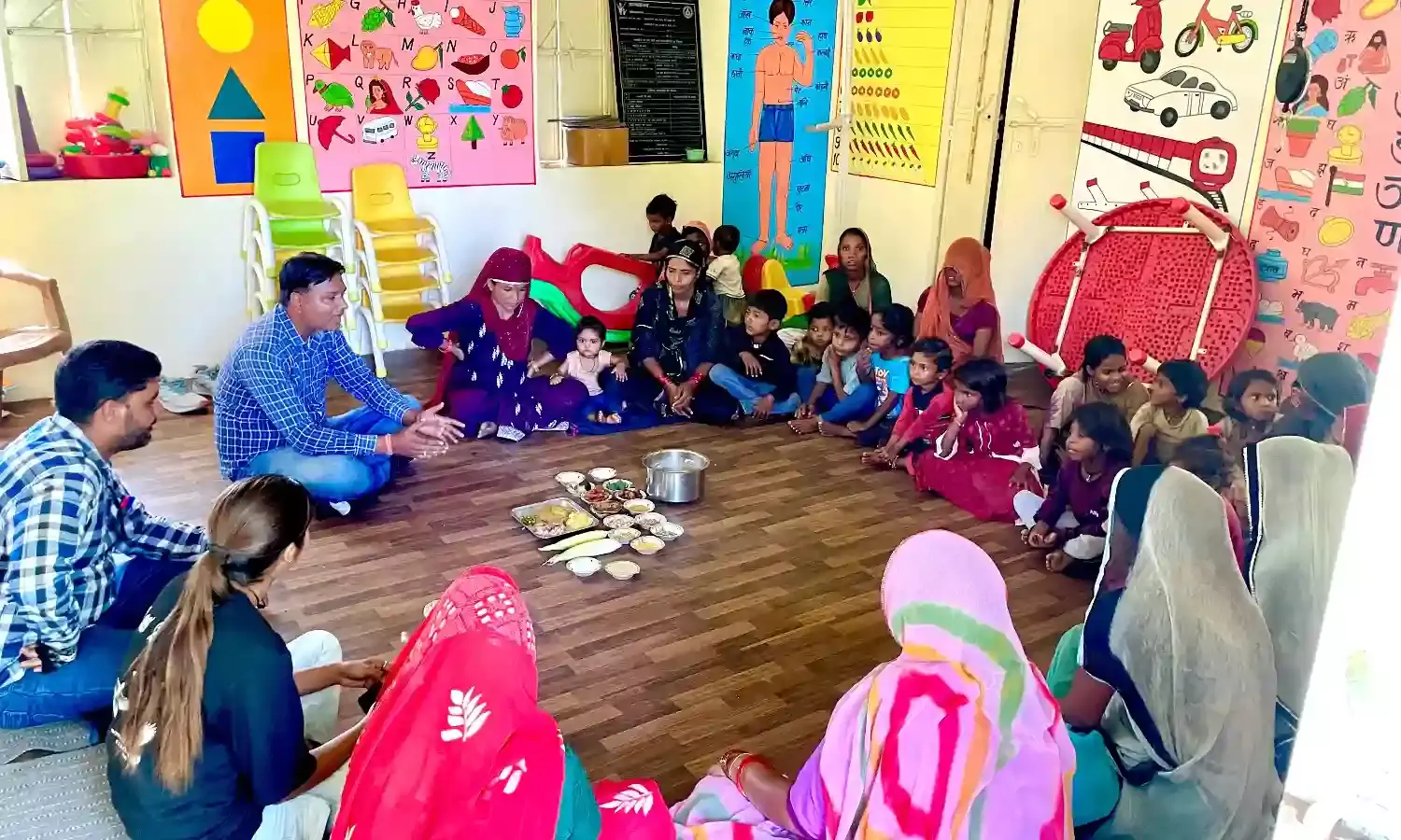 रेसिपी डेमो कार्यक्रम में गर्भवती और धात्री माताओं ने सीखा पोषाहार को स्वादिष्ट बनाने का तरीका