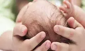 14 साल की दुष्कर्म पीड़िता ने दिया बच्चे को जन्म, मां ने नवजात को अपनाने से किया इंकार