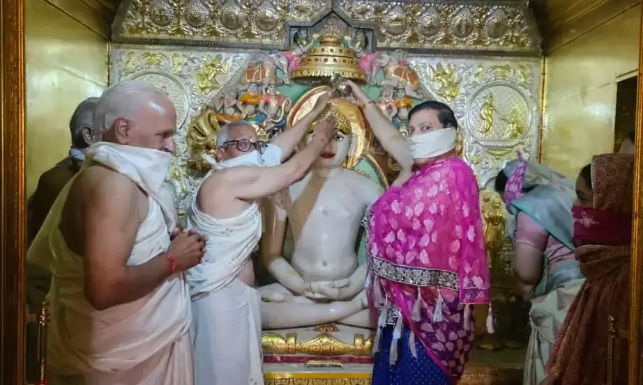 आयड़ तीर्थ में तीन दिवसीय अनुष्ठान के तहत अठारह अभिषेक का आयोजन