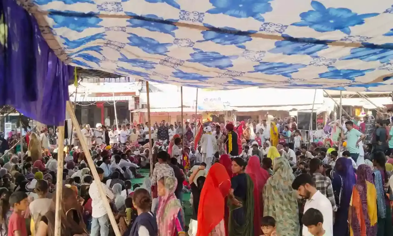 कोदूकोटा में गवरी नृत्य का मंचन, खुशहाली की कामना की कोदूकोटा में गवरी नृत्य का मंचन, खुशहाली की कामना की