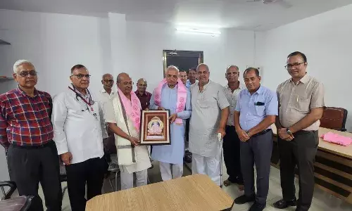 राष्ट्रीय स्वयंसेवक संघ के क्षेत्र संघ चालक अग्रवाल ने रामस्नेही चिकित्सालय, भीलवाड़ा का किया अवलोकन