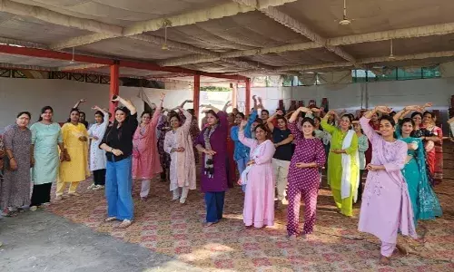 गुजराती गरबा की वर्कशाप का महिला पदाधिकारियों ने किया अवलोकन