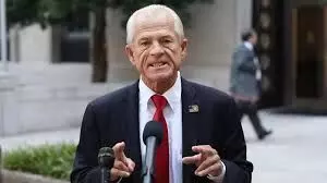 “पीटर नवारो का विवादित बयान: ‘अब भारत बातचीत की मेज पर आ रहा है’”