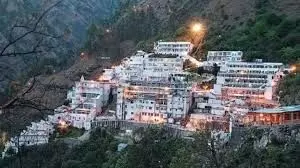 नवरात्र से पहले मां के भक्तों के लिए खुशखबरी: कल से शुरू होगी वैष्णो देवी यात्रा, पर बाधा बनी एक चुनौती