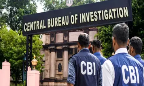 32 करोड़ रुपए के धोखाधड़ी मामले में कस्टम इंस्पेक्टर समेत दो व्यक्तियों को 5 साल की सजा