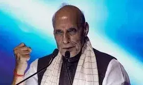 कुछ लोग कहते थे भारत-पाक संघर्ष उन्होंने रुकवाया, अब सच्चाई सामने आ गई” – राजनाथ सिंह का इशाक डार पर तंज