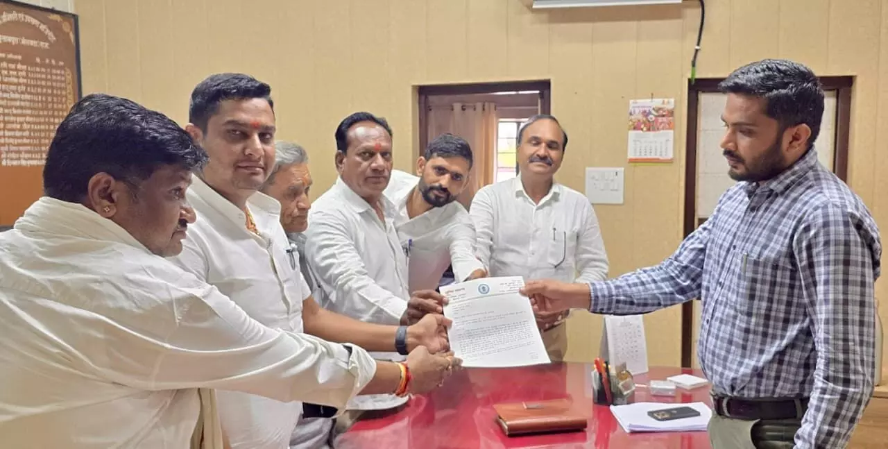 गुलाबपुरा में बारिश से सड़कों को भारी नुकसान, चेयरमैन सुमित काल्या ने मुख्यमंत्री को भेजा अतिरिक्त बजट का मांग-पत्र