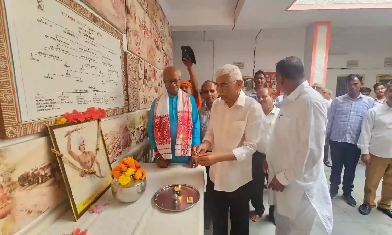 भगवान बिरसा मुंडा की जन्मस्थली की मिट्टी का राजस्थान में हुआ  स्वागत