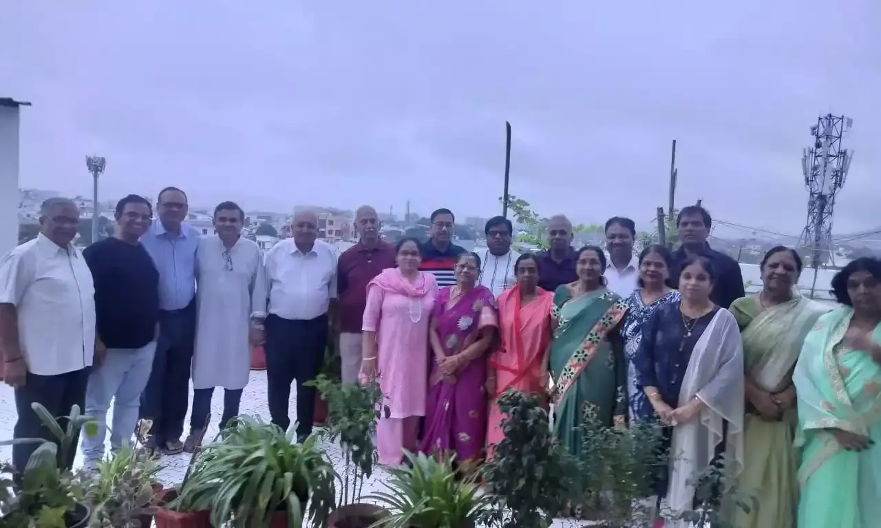 अग्रवाल समाज की कार्यकारिणी बैठक में गरबा महोत्सव व सामाजिक पहल पर निर्णय