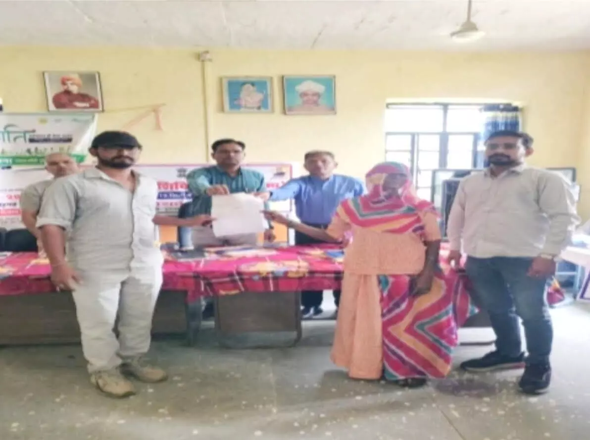 ग्राम जलखेड़ी में 6 वर्षों से लंबित भूमि विवाद का हुआ समाधान