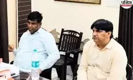 एसडीएम  देवी सिंह और  रीडर मुकेश कुमार   80 हजार रुपये की रिश्वत लेते   रंगे हाथ गिरफ्तार