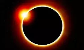 कल लगेगा सूर्यग्रहण, जानें सुरक्षित तरीके और शुभ-अशुभ समय