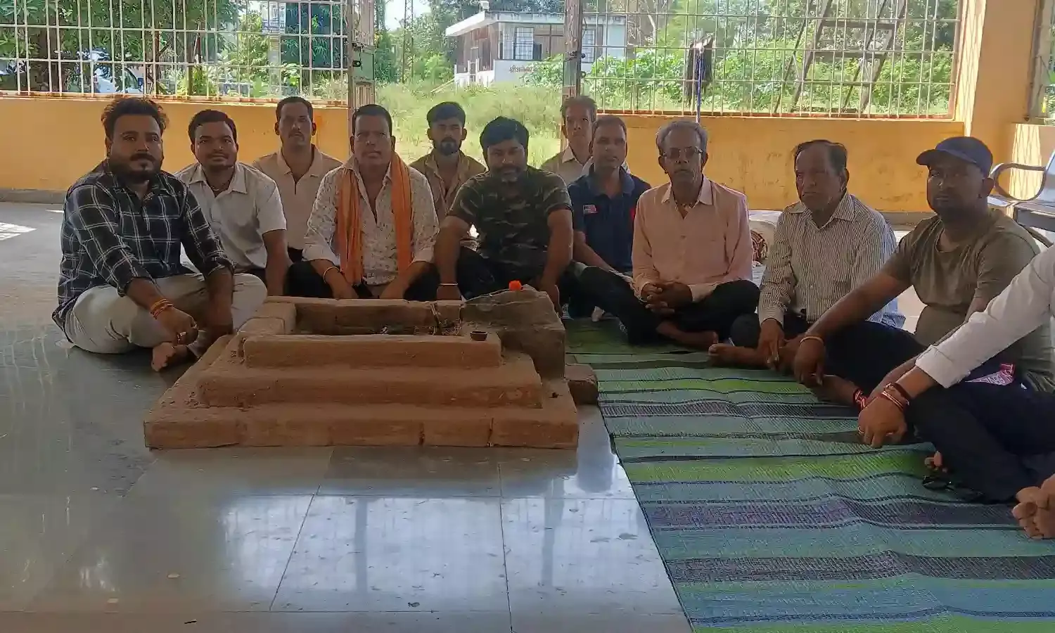 धोबी समाज ने किया हवन एवं बैठक का आयोजन