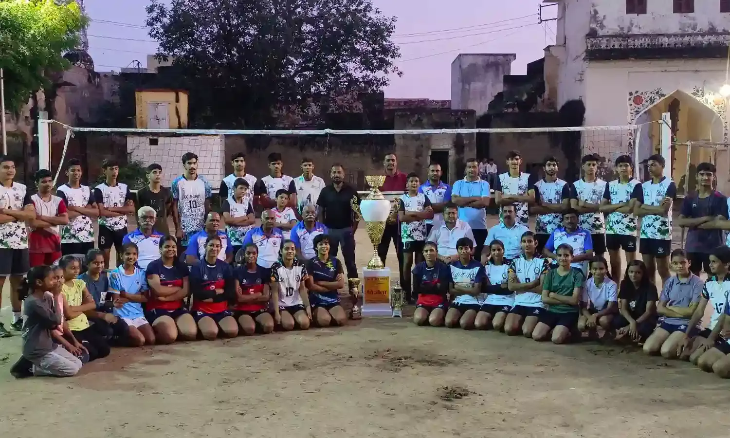 छात्र वॉलीबॉल के तीनों वर्गों में शाहपुरा बना विजेता