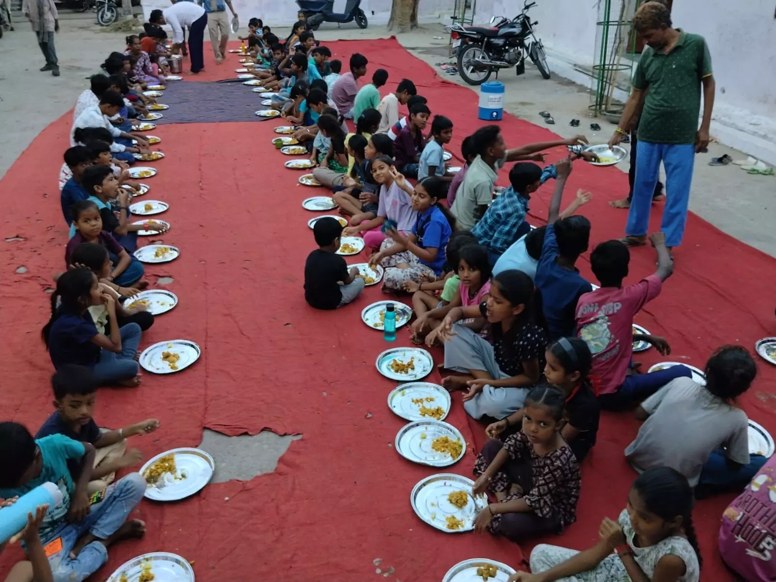 कोली समाज का पितृ अमावस्या शाकाहारी पुलाव बालभोग कार्यक्रम संपन्न कोली समाज का पितृ अमावस्या शाकाहारी पुलाव बालभोग कार्यक्रम संपन्न