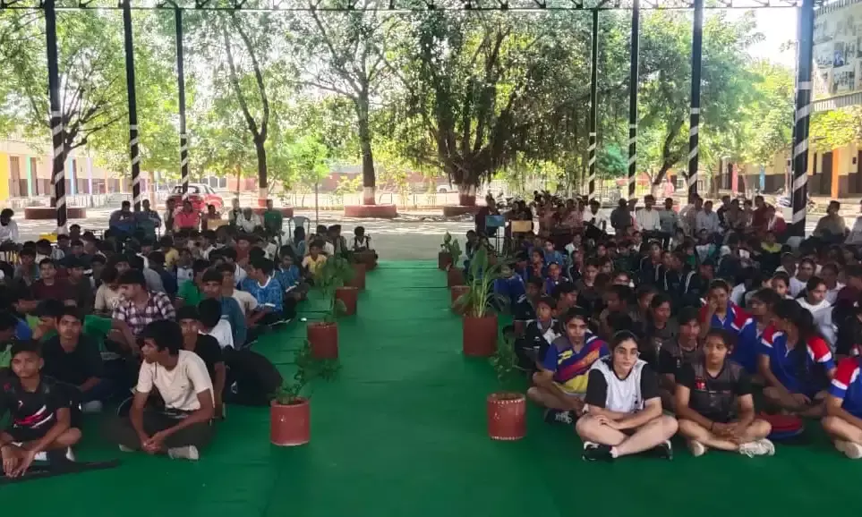 जिला स्तरीय बैडमिंटन प्रतियोगिता का सुभाष नगर स्कूल में हुआ आगाज़