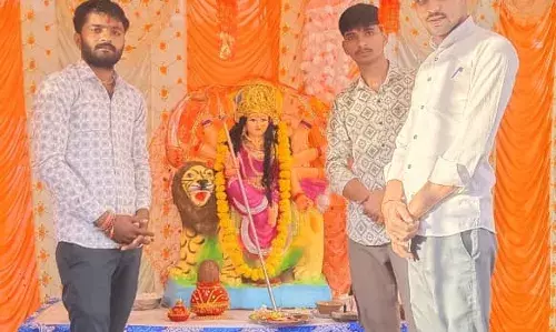 कालियास में मातेश्वरी मित्र मंडल द्वारा नवरात्रि गरबा महोत्सव का शुभारंभ कालियास में मातेश्वरी मित्र मंडल द्वारा नवरात्रि गरबा महोत्सव का शुभारंभ