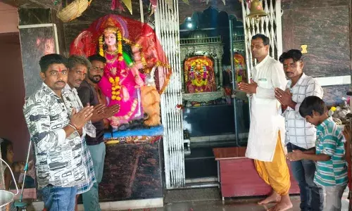 छल माता मंदिर पर मां दुर्गा की प्रतिमा स्थापित की