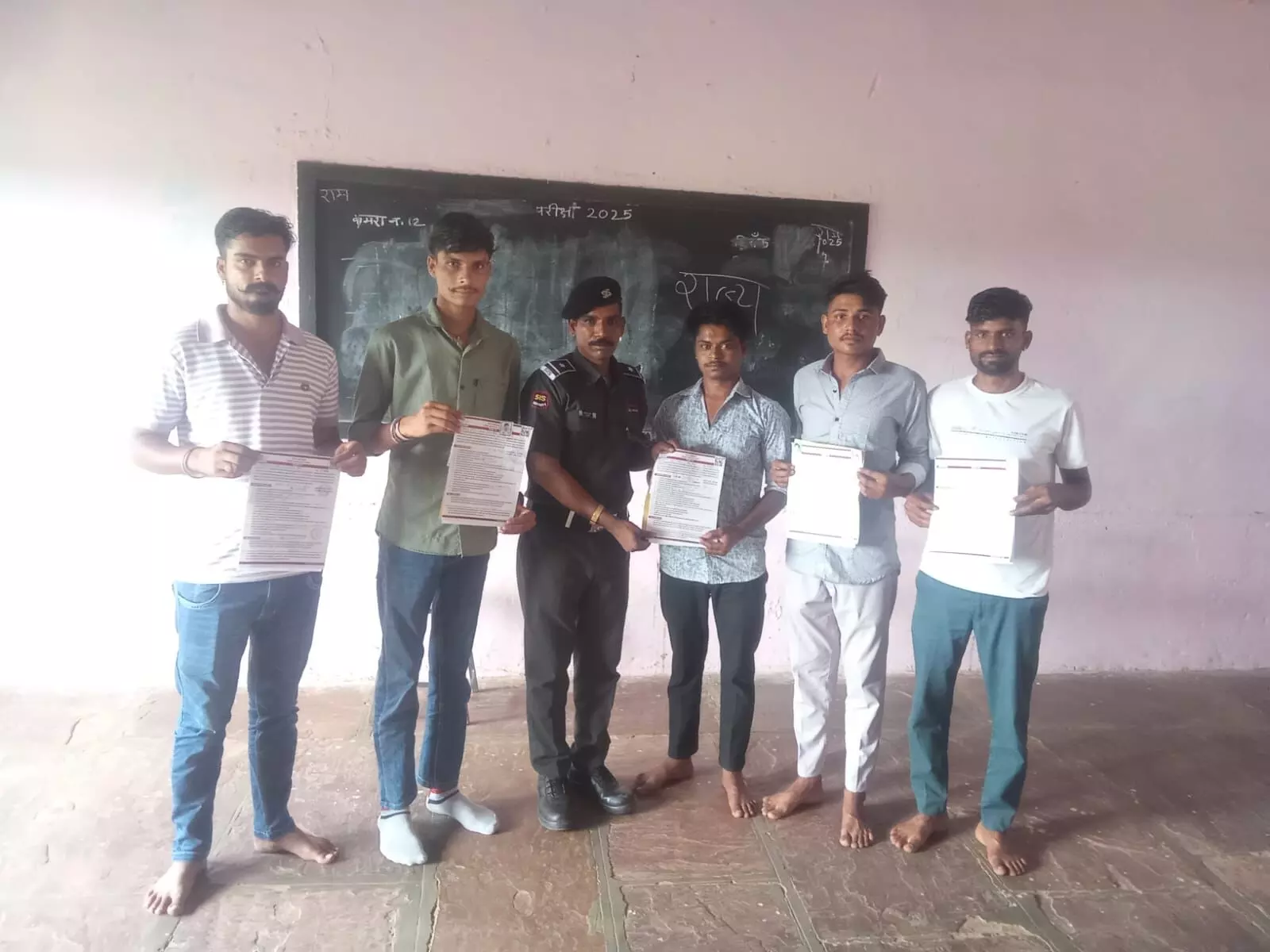 आज मांडलगढ़ में हुई सुरक्षा जवान और सुपरवाइजर की भर्ती चयन परीक्षा