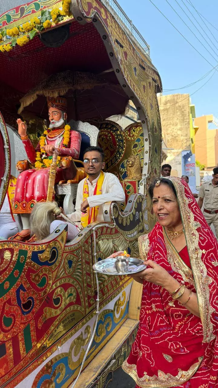 जहाजपुर में अग्रसेन जयंती: परंपरा, संस्कृति और सामाजिक एकता का संगम जहाजपुर में अग्रसेन जयंती: परंपरा, संस्कृति और सामाजिक एकता का संगम