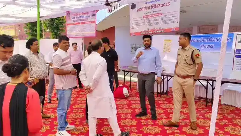 कलेक्टर-एसपी ने लिया तैयारियों का जायजा, प्रशासन अलर्ट मोड पर कलेक्टर-एसपी ने लिया तैयारियों का जायजा, प्रशासन अलर्ट मोड पर