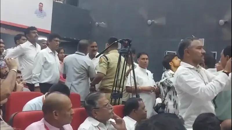 जीएसटी स्लैब में हुए बदलाव को लेकर सीएम भजनलाल का पैदल मार्च,नगर निगम में पार्षदों की नाराज़गी, भड़के उपसभापति