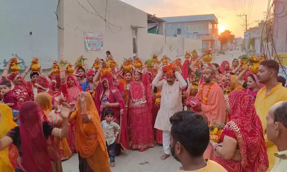 रायला में कलश यात्रा के साथ भव्य रामकथा का शुभारंभ