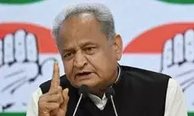 सरकार गिराने का कांड प्रैक्टिकल था, कोर्ट का फैसला सिर्फ थ्योरिटिकल