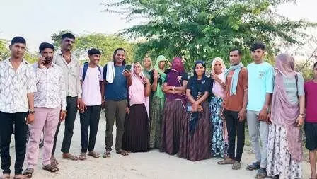 छठी बार जोगणिया माता के दर्शन को निकले श्रद्धालु, करियाला से पैदल यात्रा शुरू