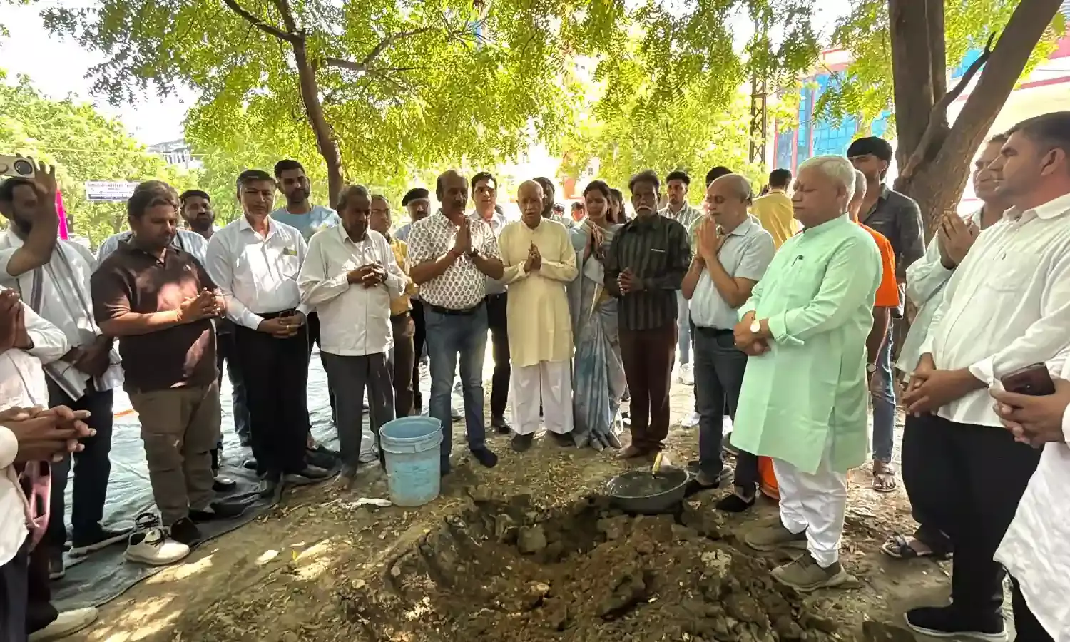 महात्मा गांधी अस्पताल में 1.80 करोड़ की लागत से सीसी सड़कों के कार्य का शुभारम्भ