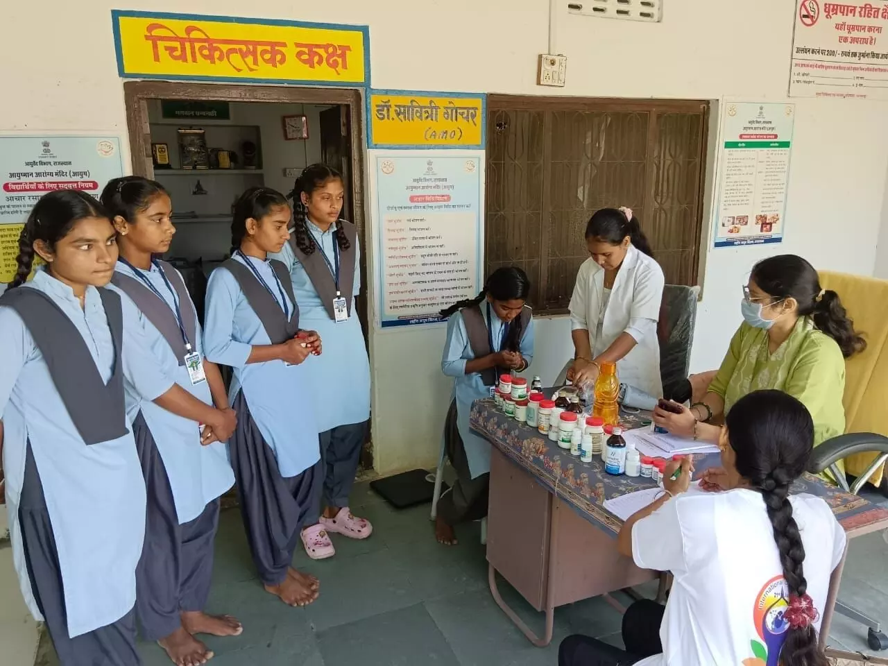 स्वस्थ नारी सशक्त भारत अभियान के तहत स्वस्थ नारी सशक्त भारत अभियान के तहत