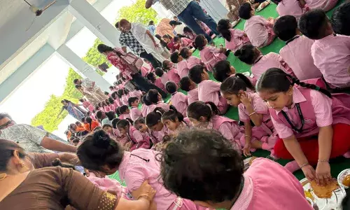 श्री रपट के बालाजी में 500 कन्याओं को कराया भोज, सेवा से निहाल हुए भक्त