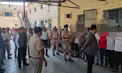 जिला न्यायाधीश ने किया भीलवाड़ा कारागृह का आकस्मिक निरीक्षण