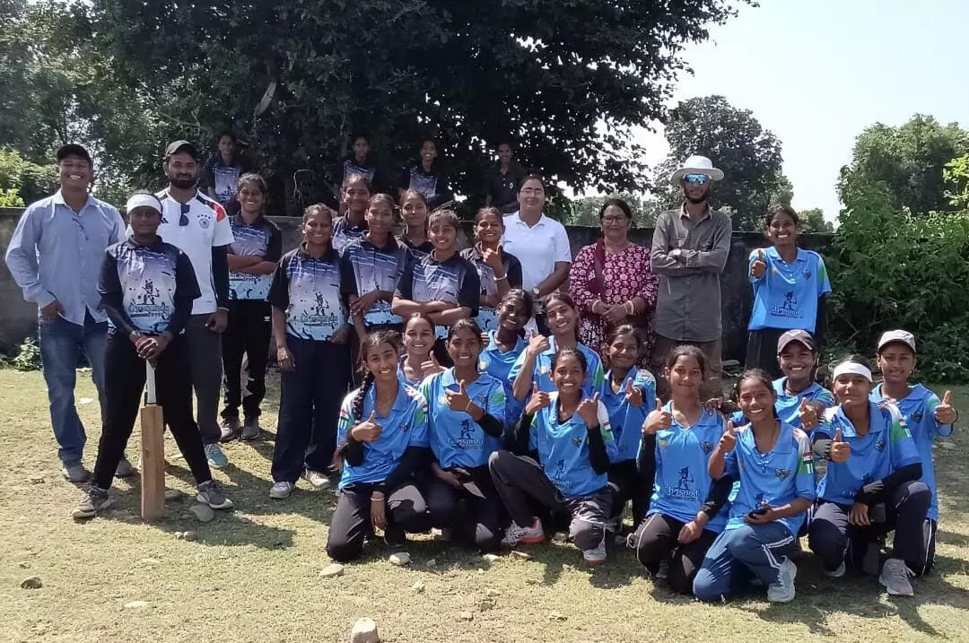 जिला स्तरीय क्रिकेट प्रतियोगिता में घोसुण्डा की अंडर-17 और अंडर-19 टीमों का जलवा, दोनों ने जीते खिताब जिला स्तरीय क्रिकेट प्रतियोगिता में घोसुण्डा की अंडर-17 और अंडर-19 टीमों का जलवा, दोनों ने जीते खिताब