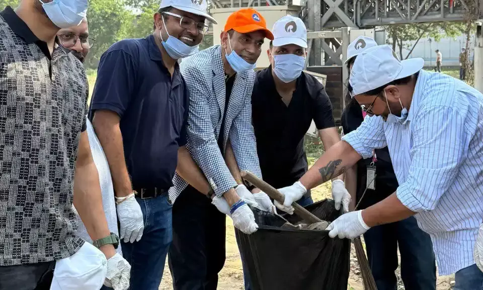 जियो कर्मचारियों ने प्रदेश में दिया स्वच्छता का संदेश