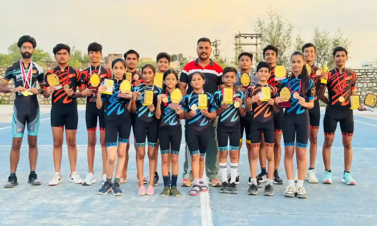 गोल्ड, सिल्वर और कांस्य पदकों के साथ निंबाहेड़ा के स्केटर्स ने दिखाया दम