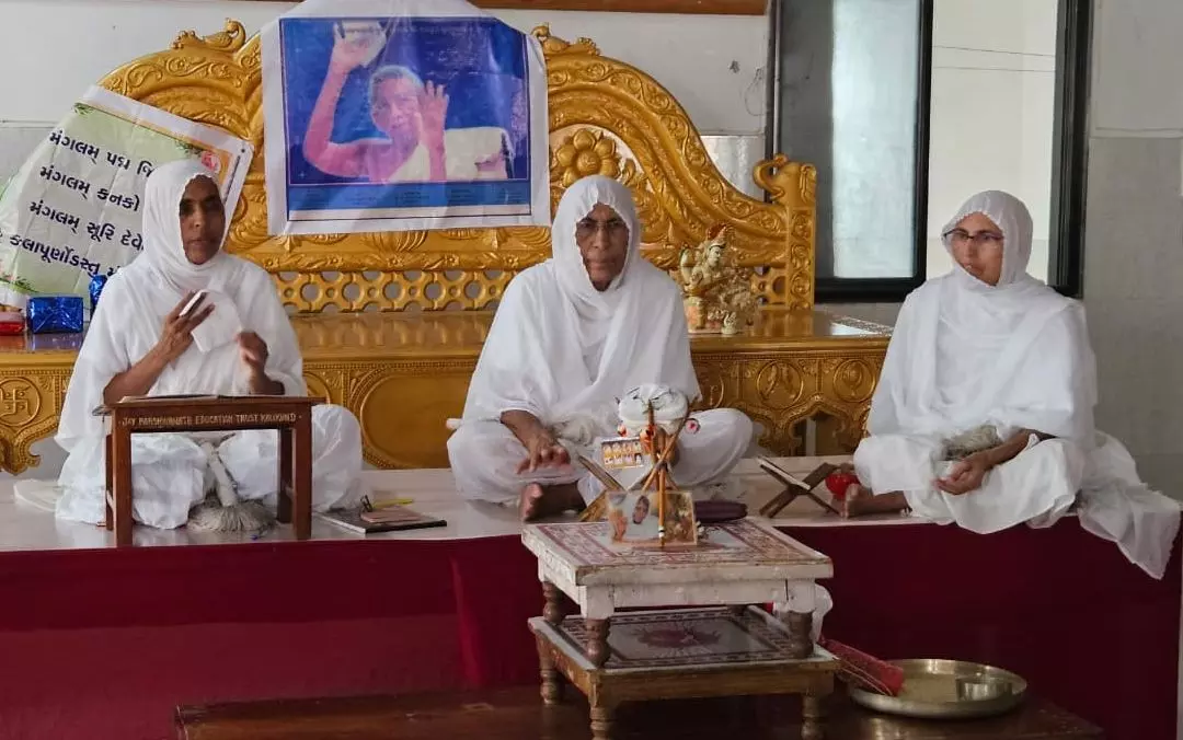 जीवन में कष्ट आए तो समझना कि अतीत के कर्म उदय में आ रहे हैं : साध्वी जयदर्शिता