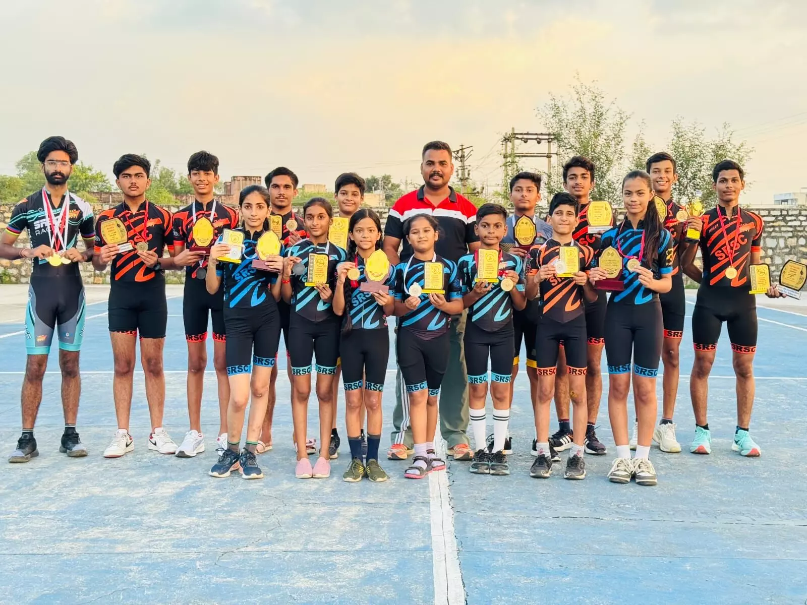 गोल्ड, सिल्वर और कांस्य पदकों के साथ निंबाहेड़ा के स्केटर्स ने दिखाया दम