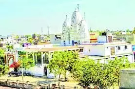 श्री बाबाधाम में बालक-बालिका एवं फैंसी ड्रेस गरबा में उमड़ा जनसैलाब