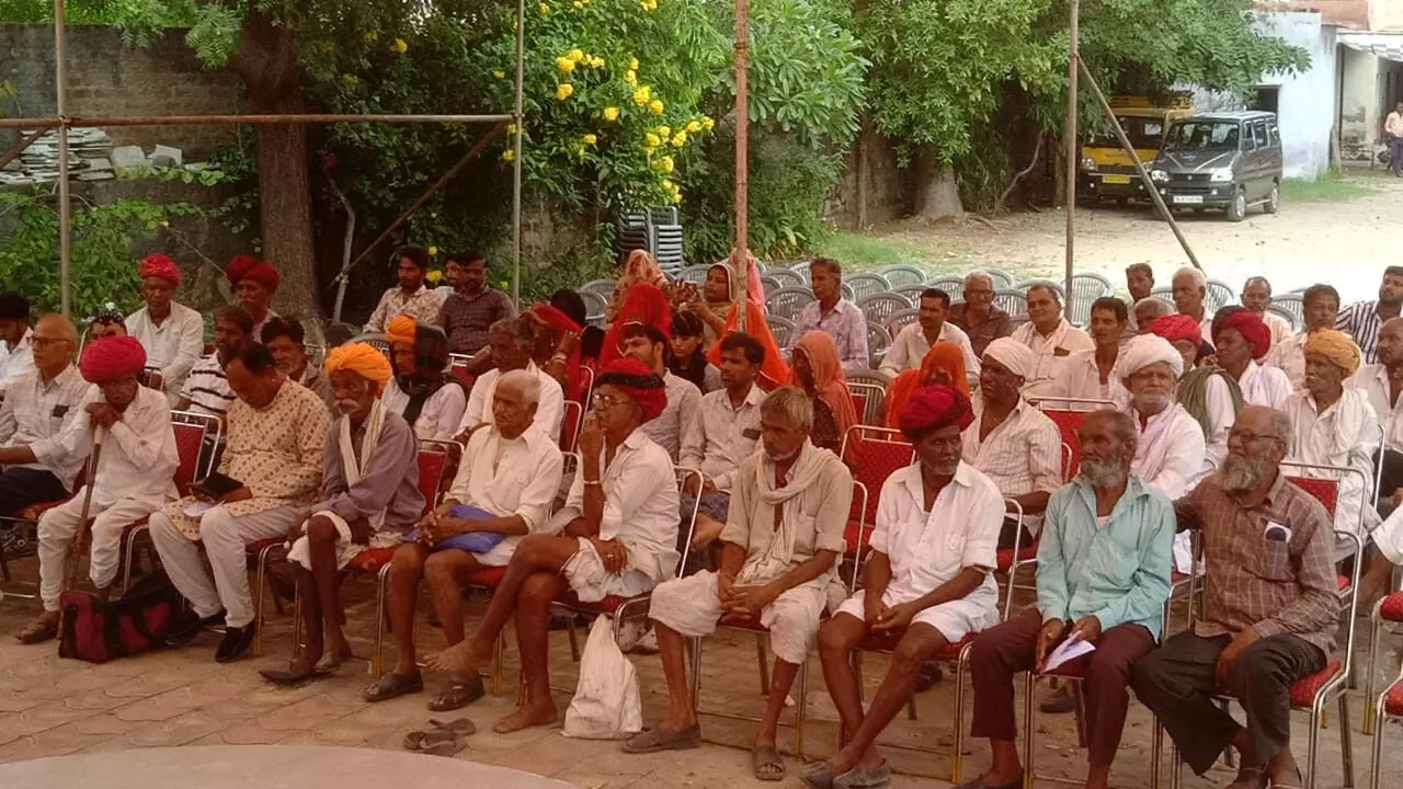 रायला में निशुल्क नेत्र परिक्षण,मोतियाबिंद ऑपरेशन शिविर का आयोजन रायला में निशुल्क नेत्र परिक्षण,मोतियाबिंद ऑपरेशन शिविर का आयोजन